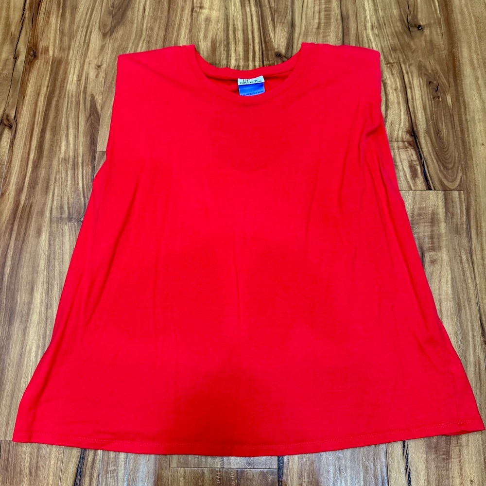 Red Sleeveless T-Shirt with Back Cut-Out